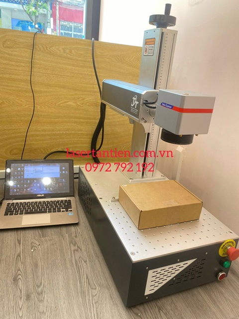 Máy khắc laser kim loại mini