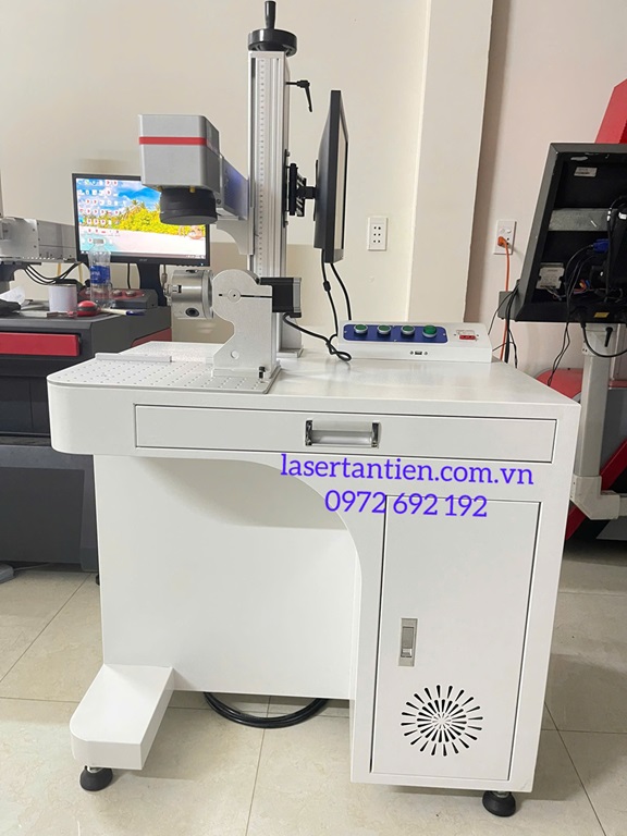 Máy khắc laser kim loại